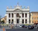 Die Basilika San Giovanni in Laterano (Lateranbasilika) ist Kathedrale des Erzbistums Rom und eine der sieben Pilgerkirchen in Rom. 